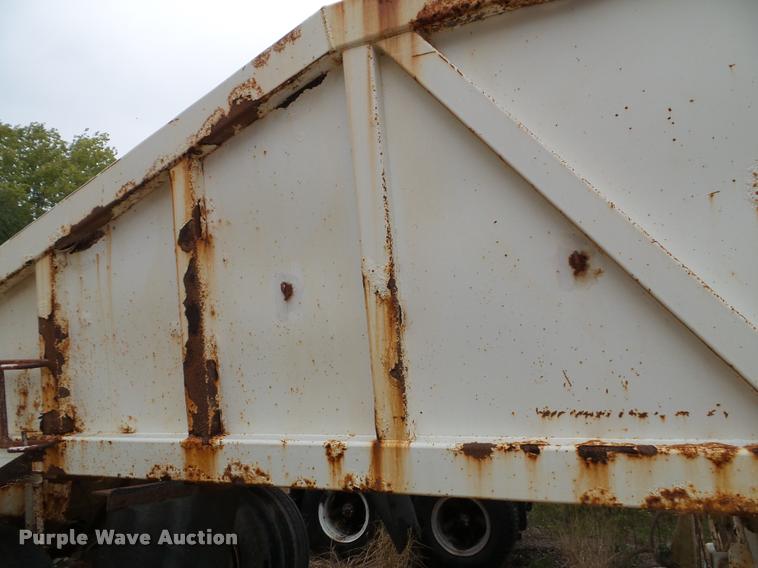 image for item K8174 1997 Ranch bottom dump trailer