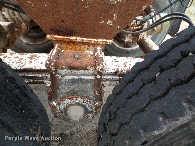 image for item K8174 1997 Ranch bottom dump trailer