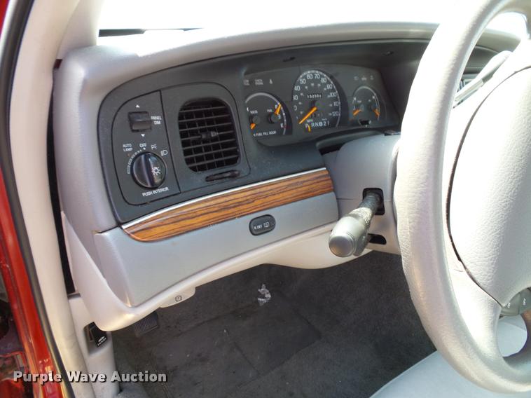 image for item K8204 1997 Ford Crown Victoria