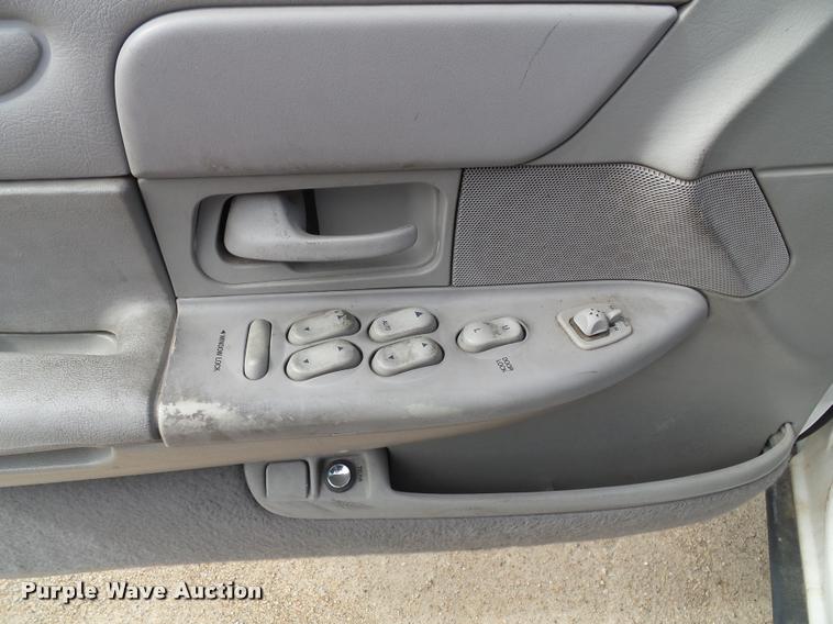 image for item K8210 1998 Ford Crown Victoria