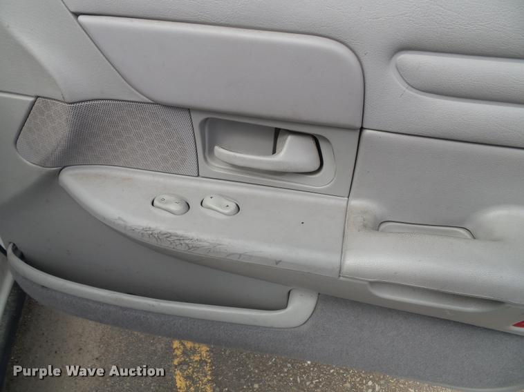 image for item K8210 1998 Ford Crown Victoria