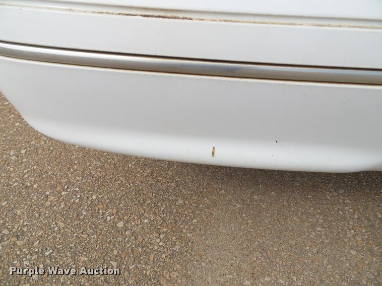 image for item K8210 1998 Ford Crown Victoria