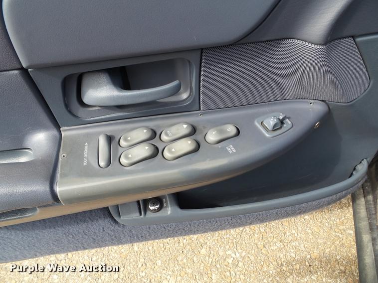 image for item K8214 1997 Ford Crown Victoria