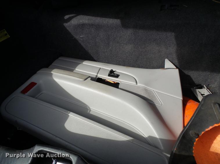 image for item K8214 1997 Ford Crown Victoria