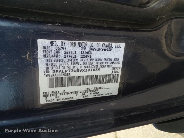 image for item K8214 1997 Ford Crown Victoria