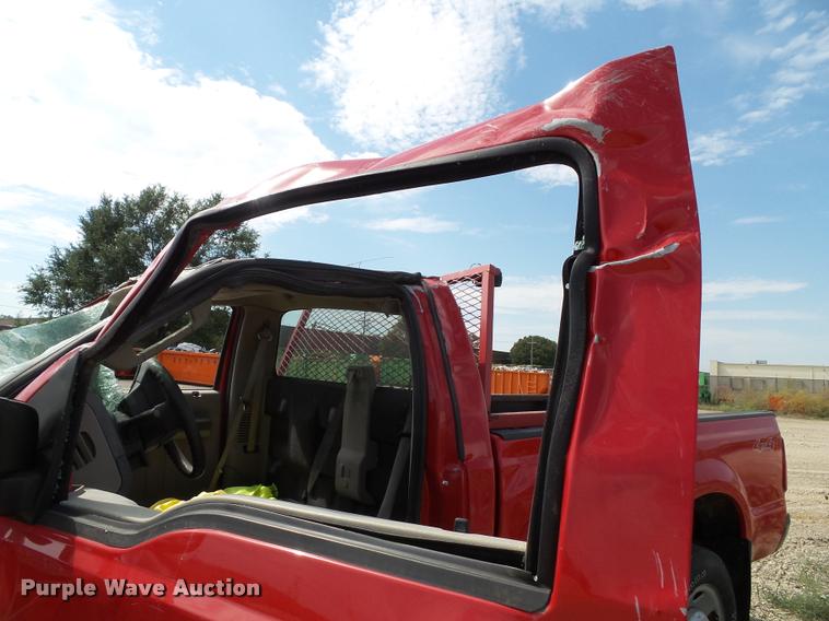 image for item K8216 2008 Ford F250 Super Duty XL pickup truck