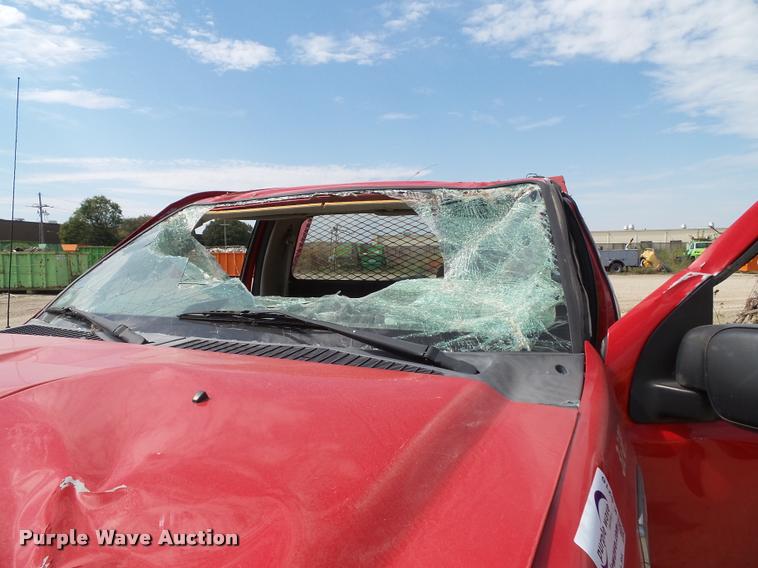 image for item K8216 2008 Ford F250 Super Duty XL pickup truck