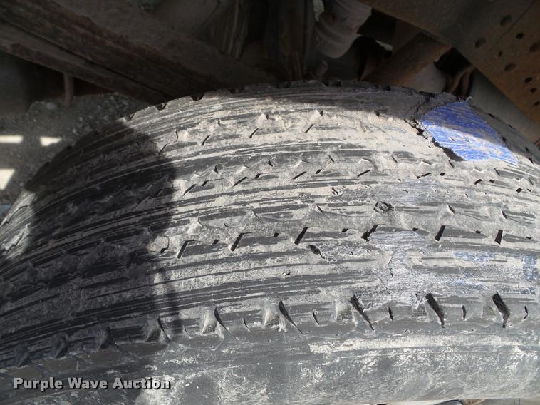 image for item K8216 2008 Ford F250 Super Duty XL pickup truck