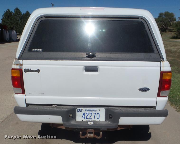 image for item L1670 1999 Ford Ranger pickup truck