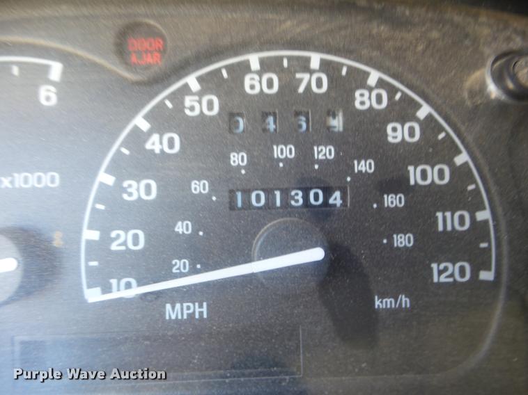 image for item L1670 1999 Ford Ranger pickup truck