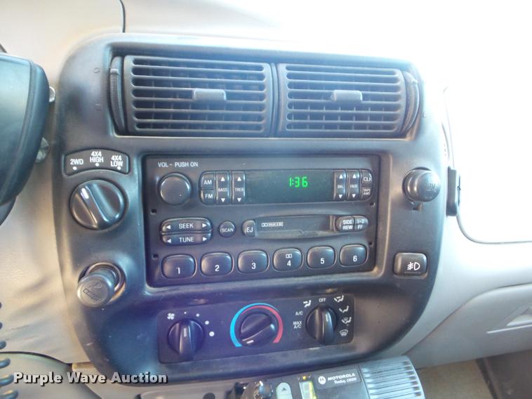 image for item L1670 1999 Ford Ranger pickup truck