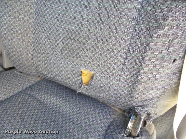 image for item L1670 1999 Ford Ranger pickup truck