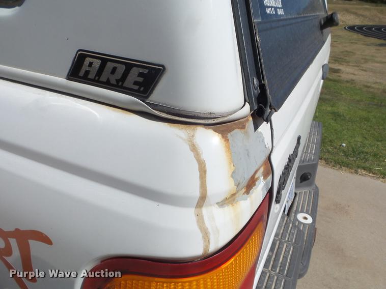 image for item L1670 1999 Ford Ranger pickup truck