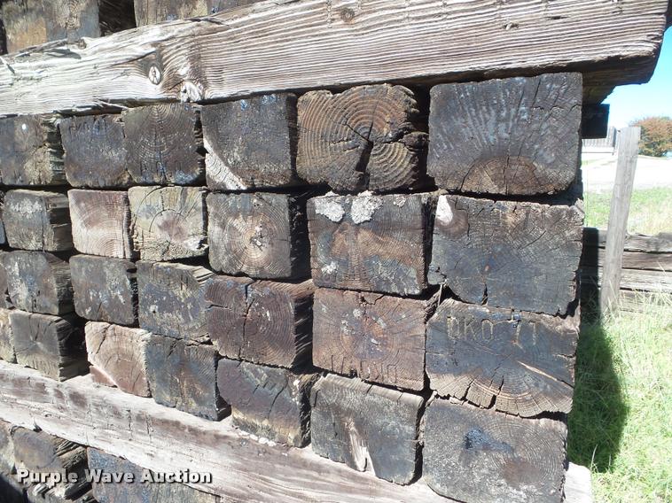 image for item L1675 (200) 8'L railroad ties