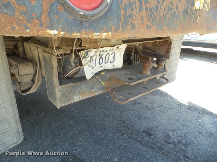 image for item L1678 1993 Dodge D350 flatbed pickup truck