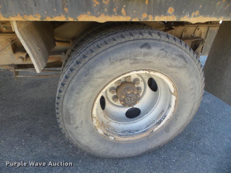 image for item L1678 1993 Dodge D350 flatbed pickup truck