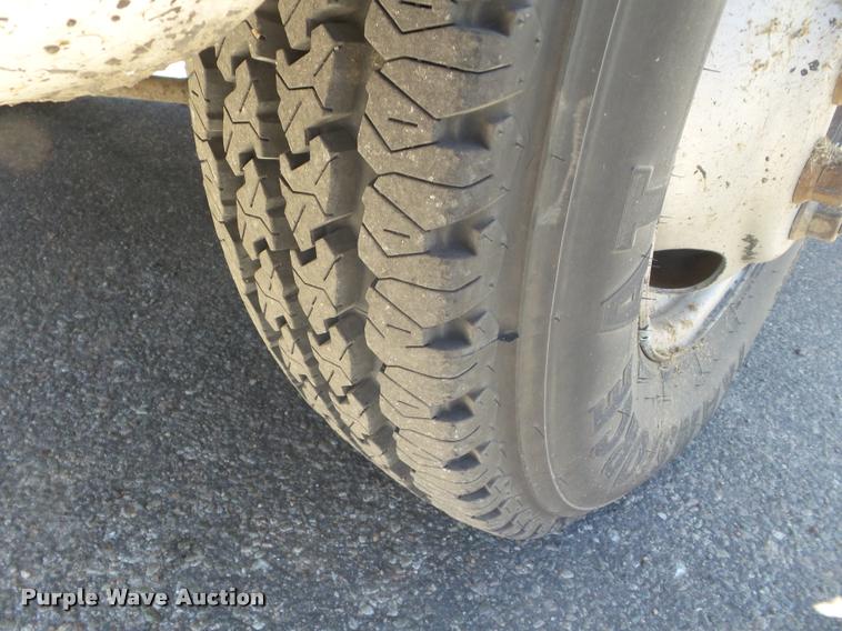 image for item L1678 1993 Dodge D350 flatbed pickup truck