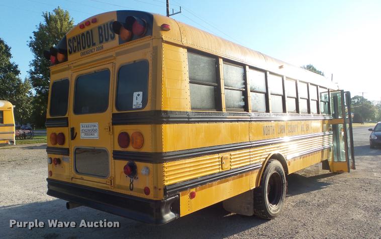 image for item L1688 2002 Freightliner FS65 school bus