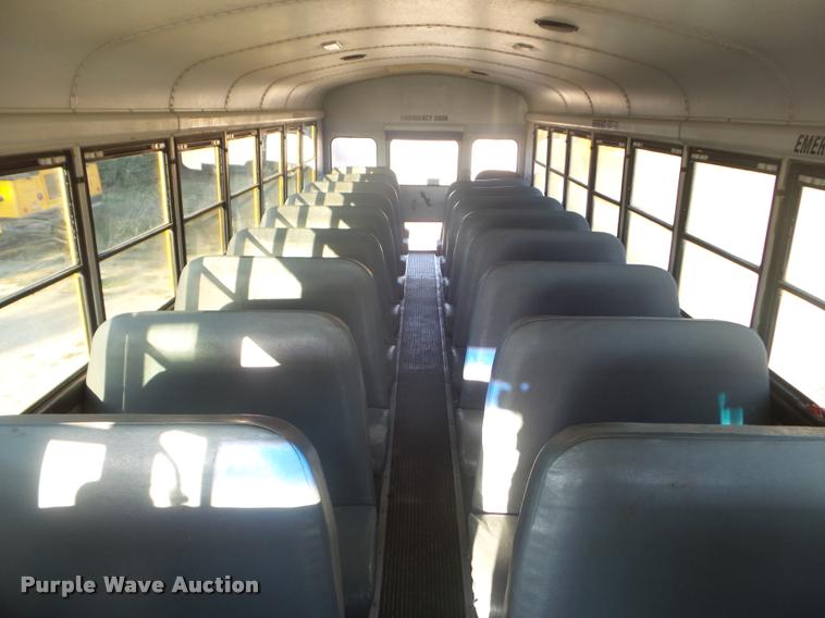 image for item L1688 2002 Freightliner FS65 school bus