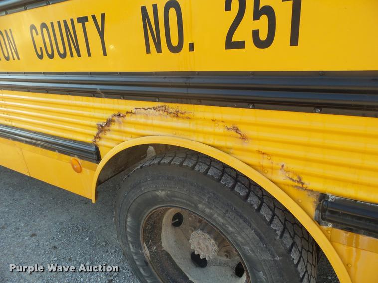 image for item L1688 2002 Freightliner FS65 school bus