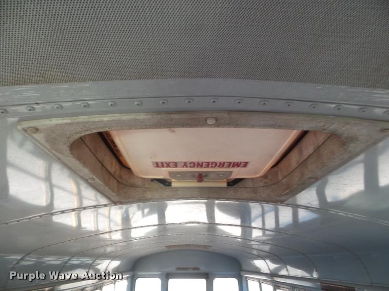 image for item L1689 1997 International 3800 school bus