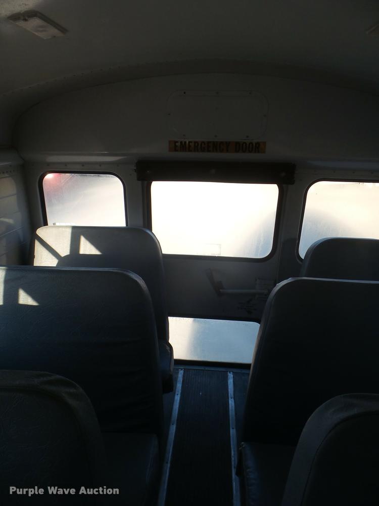 image for item L1689 1997 International 3800 school bus