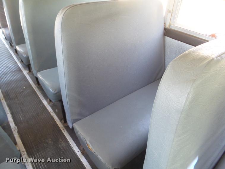 image for item L1689 1997 International 3800 school bus