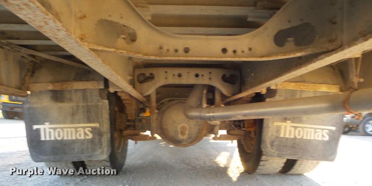 image for item L1689 1997 International 3800 school bus