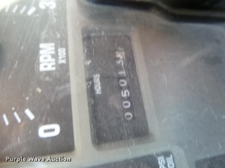 image for item L1690 1998 International 3800 school bus