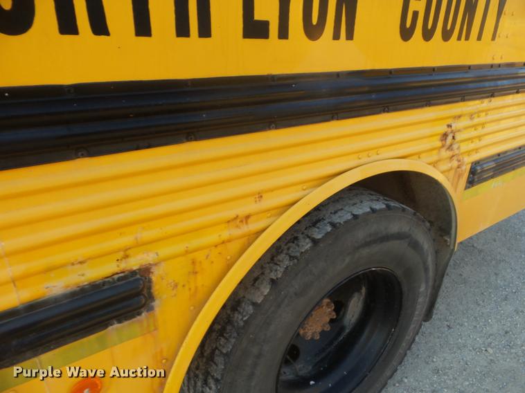 image for item L1690 1998 International 3800 school bus