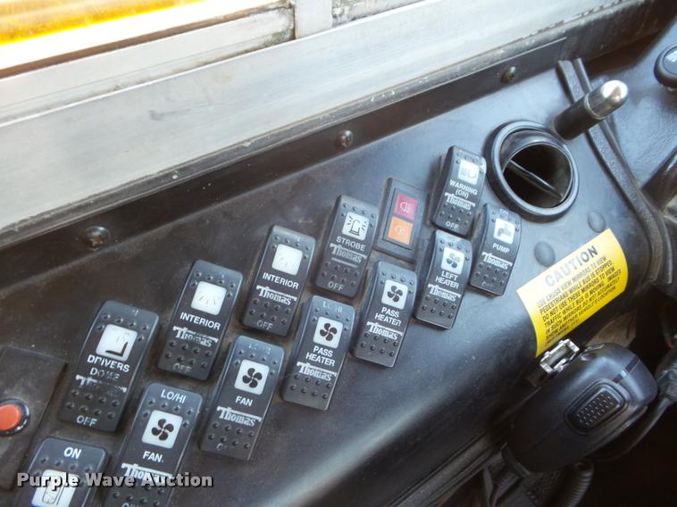 image for item L1694 2000 Thomas Built Saf-T-Liner MVP EF school bus