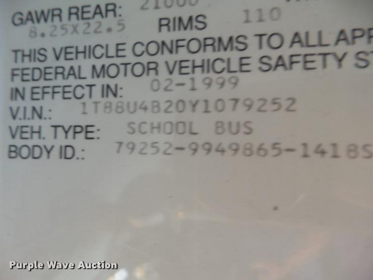 image for item L1694 2000 Thomas Built Saf-T-Liner MVP EF school bus