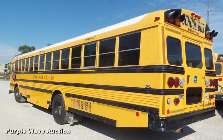 image for item L1695 2000 Thomas Built Saf-T-Liner MVP EF school bus