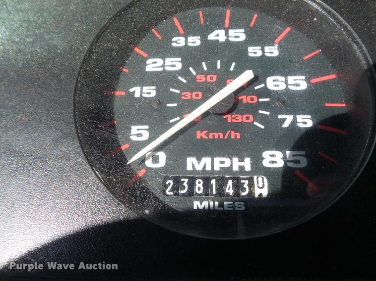 image for item L1695 2000 Thomas Built Saf-T-Liner MVP EF school bus