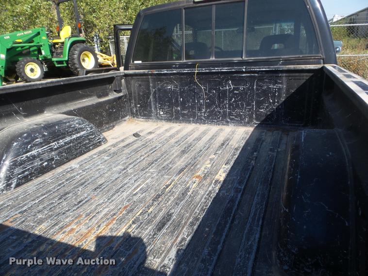 image for item L1697 1994 Chevrolet 1500 Ext. Cab pickup truck