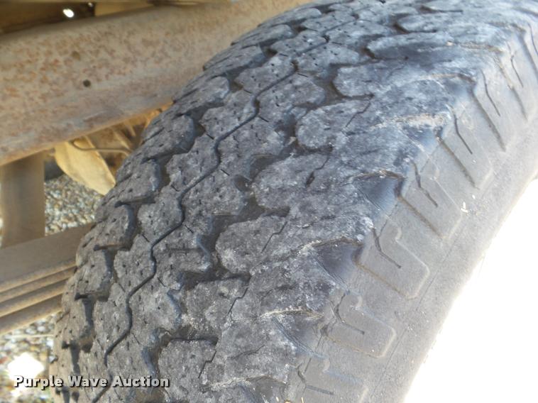 image for item L1697 1994 Chevrolet 1500 Ext. Cab pickup truck