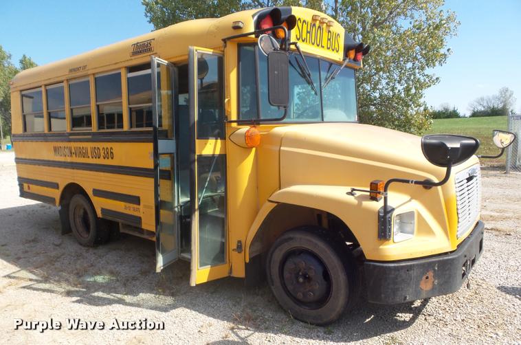image for item L1699 2004 Freightliner FS65 school bus