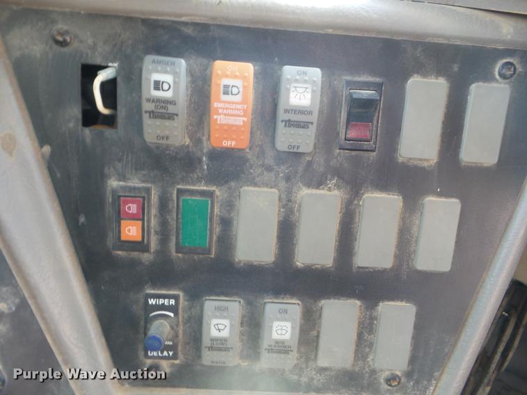 image for item L1699 2004 Freightliner FS65 school bus