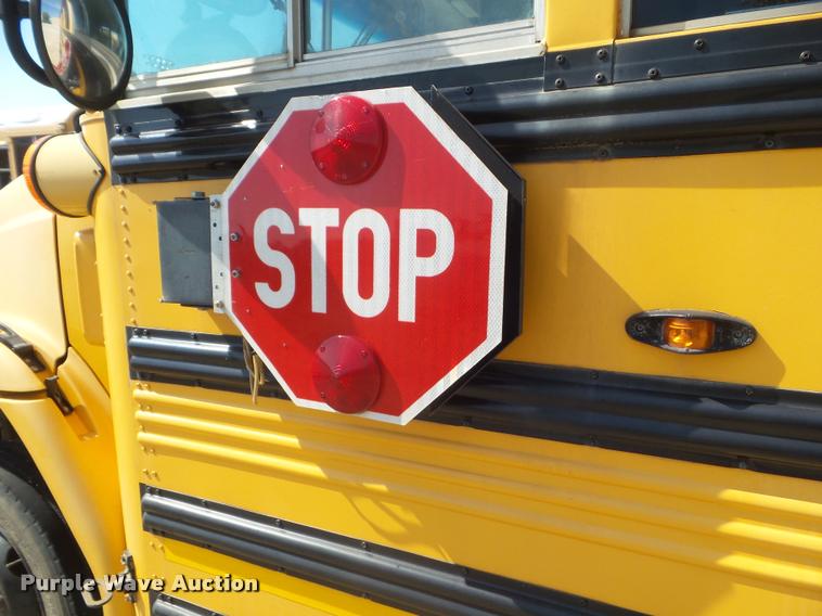 image for item L1699 2004 Freightliner FS65 school bus