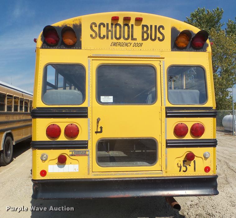 image for item L1700 1995 International 3800 school bus
