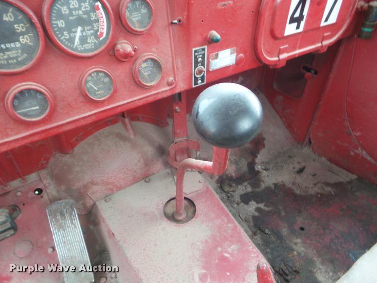 image for item L1718 1952 Mack truck cab and chassis