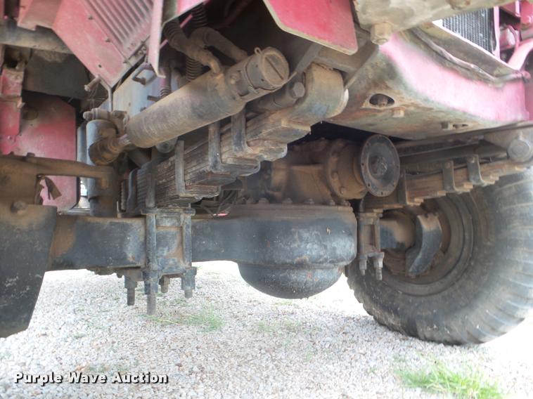 image for item L1718 1952 Mack truck cab and chassis