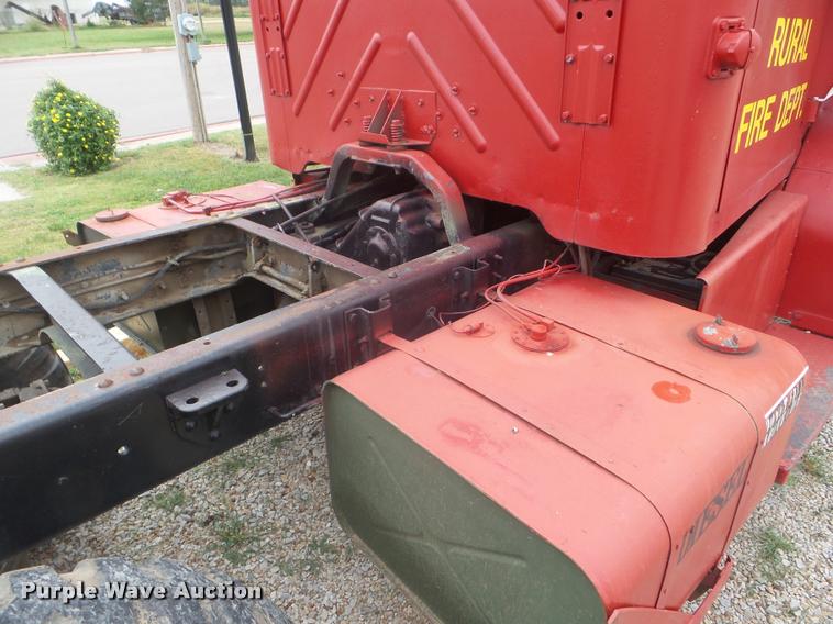 image for item L1718 1952 Mack truck cab and chassis