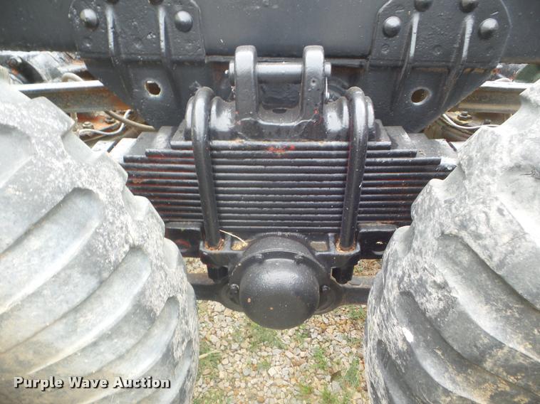 image for item L1718 1952 Mack truck cab and chassis