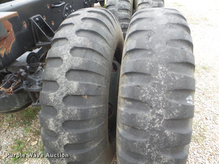 image for item L1718 1952 Mack truck cab and chassis