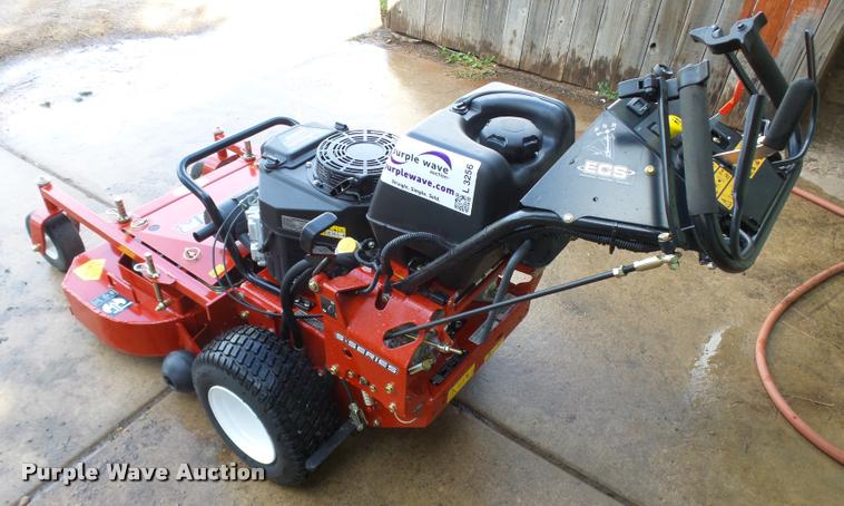 image for item L3256 2015 Exmark Turf Tracer lawn mower