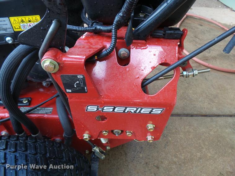 image for item L3256 2015 Exmark Turf Tracer lawn mower