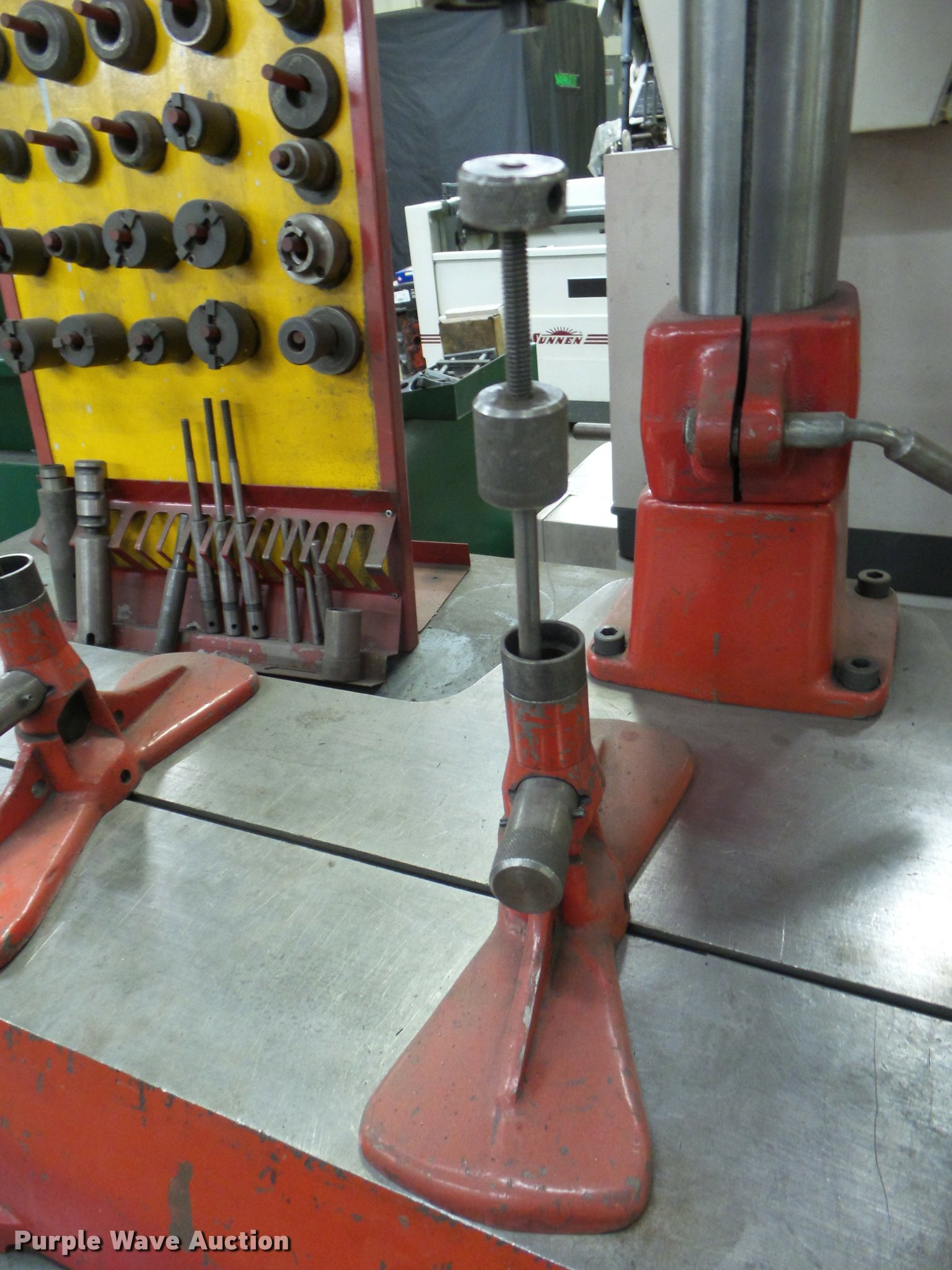 IDL Valve Guide Seat Machine In Pratt KS Item AP9691 Sold Purple Wave