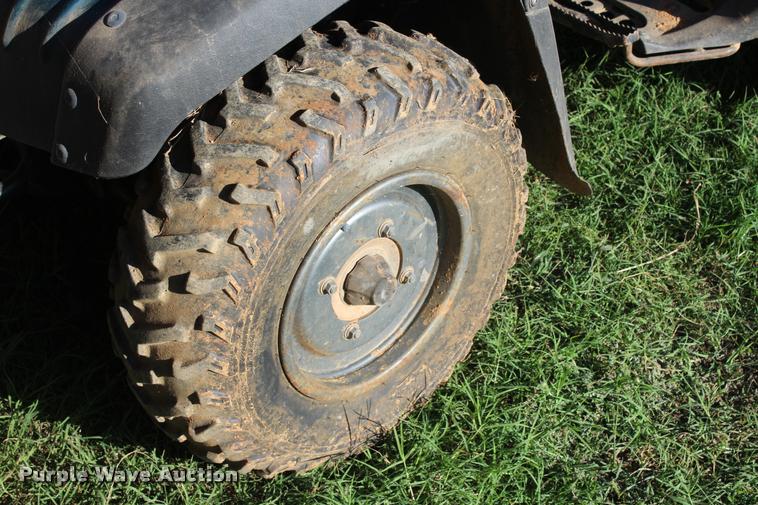 image for item AQ9532 2001 Suzuki King Quad ATV