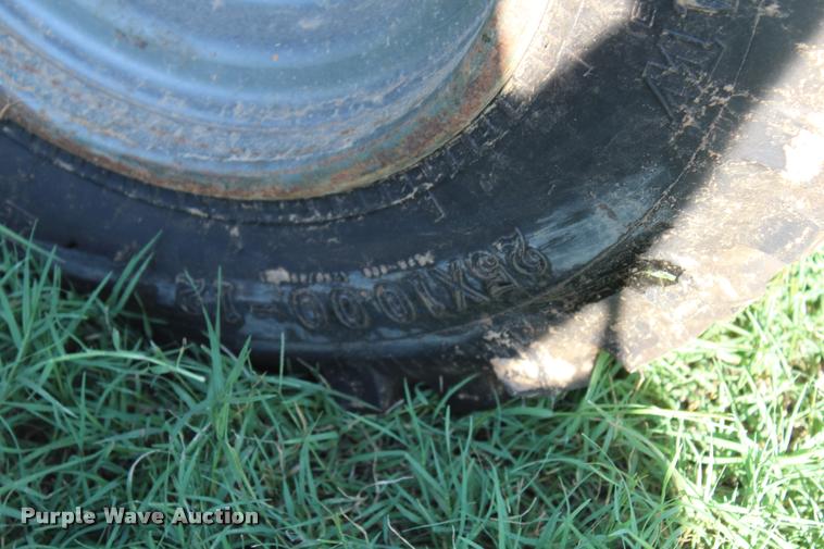 image for item AQ9532 2001 Suzuki King Quad ATV